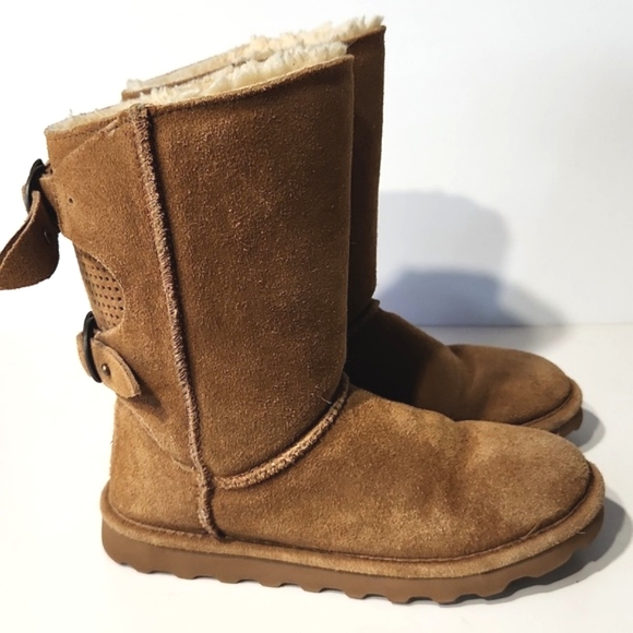 BearPaw Clara Suede, Wool Sheepskin Boots Women's Size 7 - Picture 3 of 13